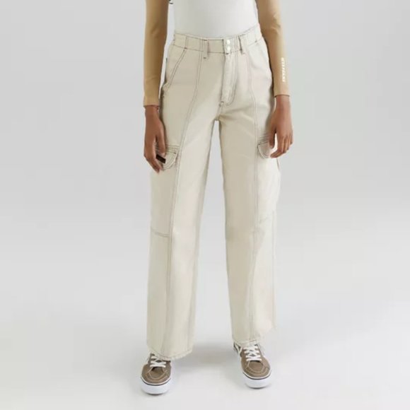 Urban Outfitters BDG RU Slouchy Skate Jean in Biege - Picture 1 of 7